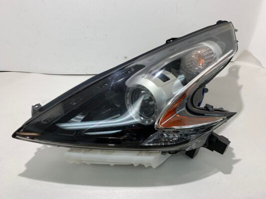 2017-2020 Nissan 370Z Driver Side Xenon HID Headlight